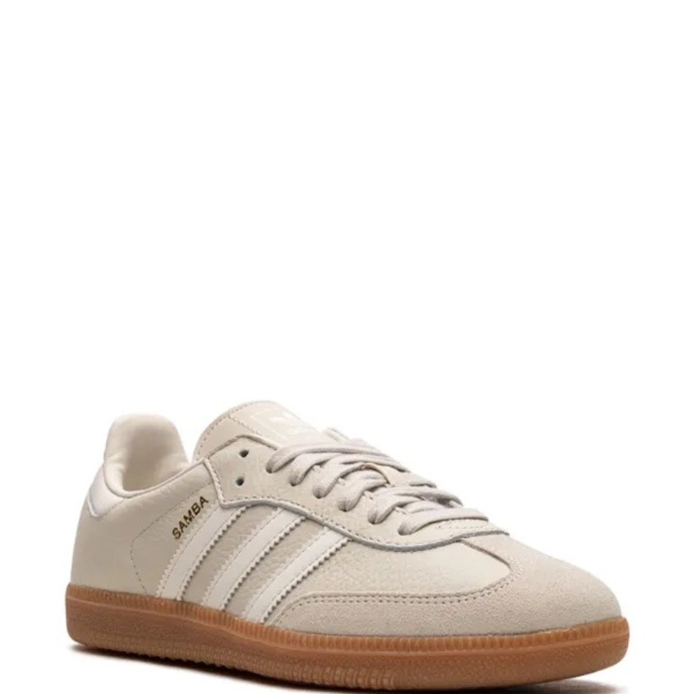 Adidas Samba in Beige/White